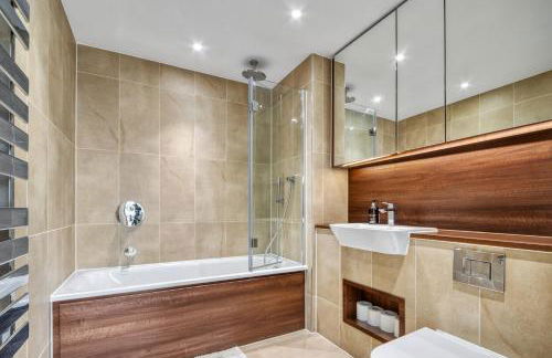 Stunning 360º View Luxurious Penthouse - Foto 39