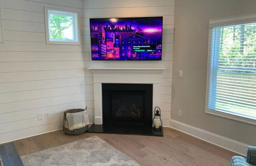 Fully Fenced & Fitted 4BR Near LakePoint Sports - Foto 47