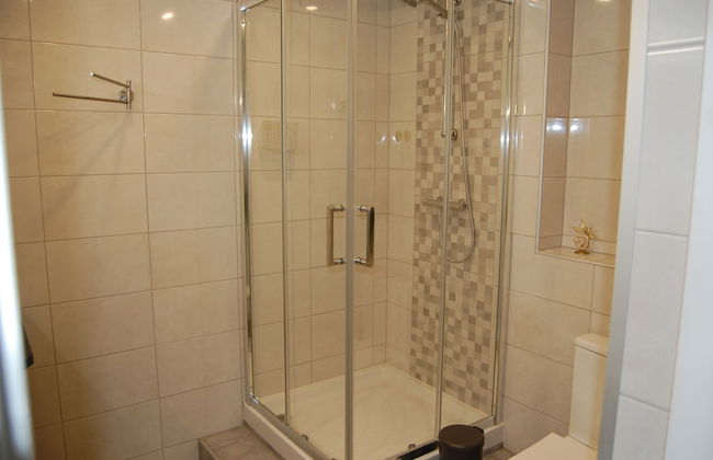 Charming 3-bedroom Villa With Wifi and Central Heating in Beautiful Santa Bárbar - Foto 21