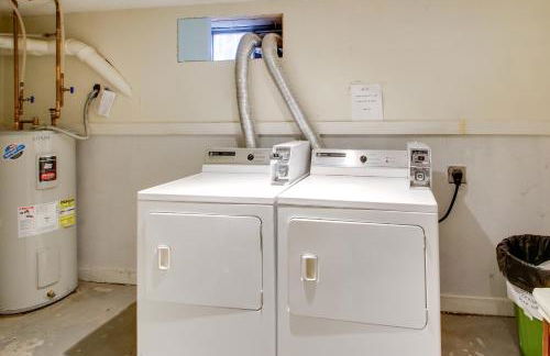 Beachfront Old Orchard Beach Condo with Balcony - Foto 18