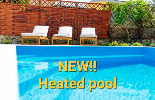 Home Away From Home with a heated pool - Foto 2