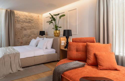 Golden Gate Luxury Rooms - Unique UNESCO Location - Photo 13