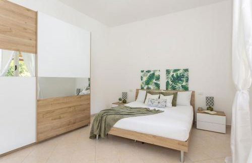 Secret Garden - Big garden near station & centre - Foto 9