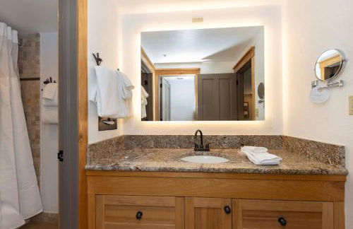 NEW! Marriott Slope View Ski in Ski out Luxury Studio Sleeps 4 Full kitchen, Amenities & Fee Parking - Foto 26