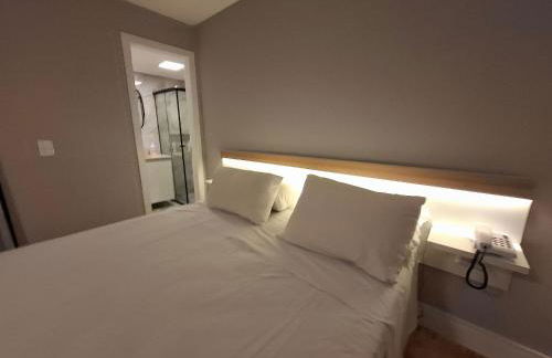 Flat-Apto Alto da XV-Centro Piscina e Academia - Foto 3