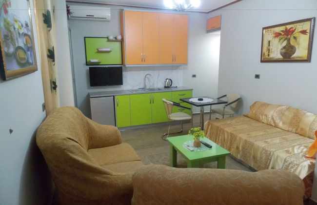 Alfred's Apartments - Photo 26