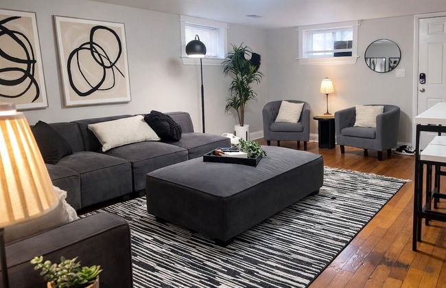 Charming Bungalow Next to UNC - Free Cruiser Bikes! - Foto 5