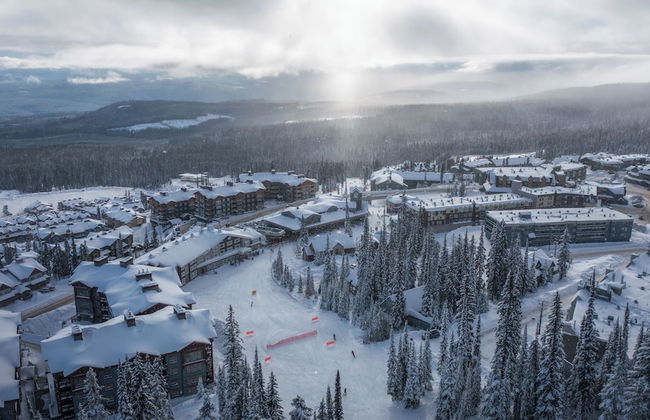Vista at Big White Amazing Location View - Photo 36