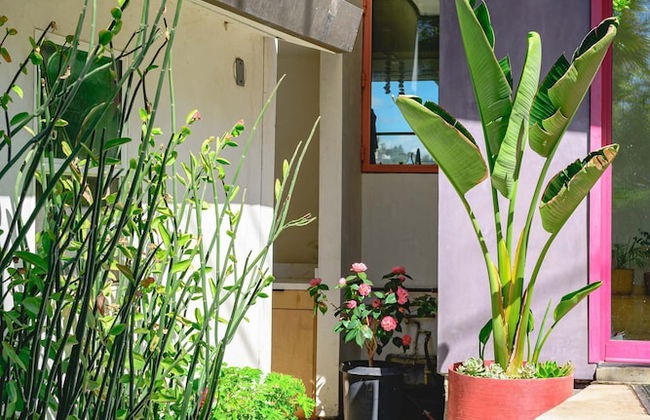 Scenic Retreat With Deck Stunning Views in LA - Foto 48