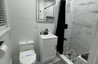 Newly Renovated Home- Sailboat Bend - Walk to Las Olas - 4 Miles to Beach - Foto 16