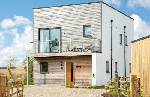 Woodsford WI22 Silverlake Dorset. Lake access. - Photo 29