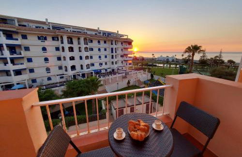 NORIA 2, pied dans le sable, magnifique vue mer, piscine, garage, climatisation - Photo 6