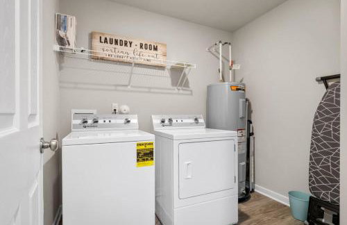 Roomy Getaway Elevate Your Stay, 6 Mins to RIC - Foto 38