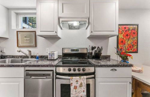 Modern Downtown Oasis Sunny Garden King Beds - Foto 5