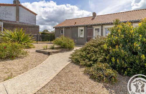 Charmante Maison de Plain-Pied, Proche Commerces et Activités, Entre Nantes et Cholet - FR-1-622-82 - Photo 13