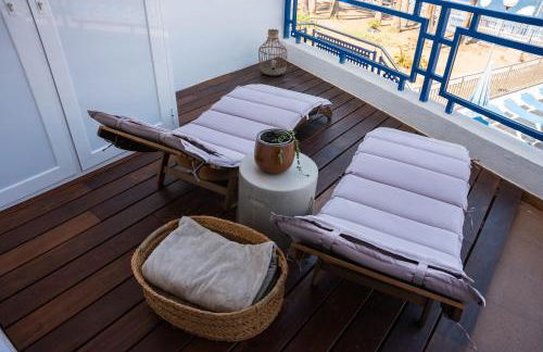 Private apartment with stunning ocean views and sunset. - Photo 58