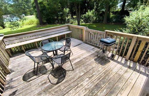 Aerie Oaks Cottage-5min to Lake, 20min to Columbia - Foto 37