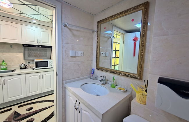 Railway Station Splendid Elegant Apartment - Photo 15