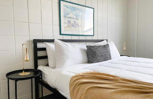 Sleepover Downtown Cincinnati 1BD 1BA Apartments - Photo 73