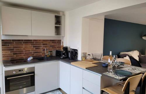 L'atelier, appart avec jardin à 100 m de la mer. - Foto 2