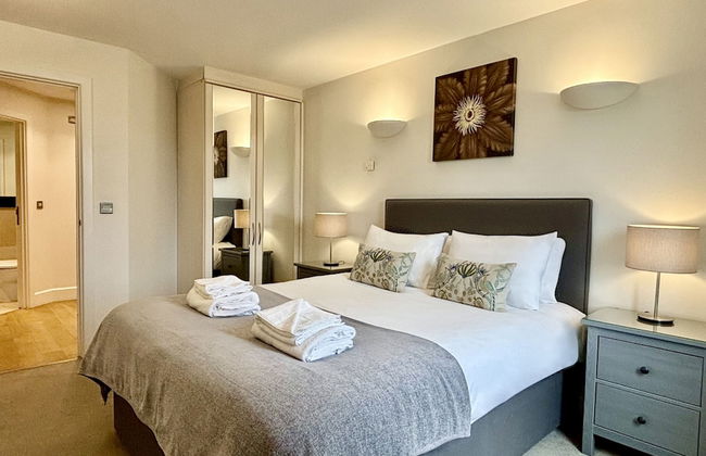 Your Space Apartments - The Hamilton's - Photo 10