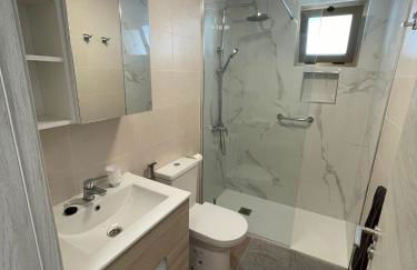 Casa Matteo-Modern Apartment with Pool - Foto 10