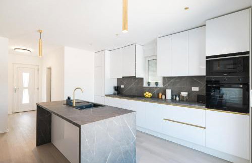 Peaceful IviCasa with private pool - Foto 54