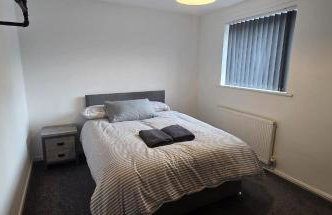 The Glen - Contractor Haven with Fast WiFi & Easy Parking by Hosterooo - Foto 6