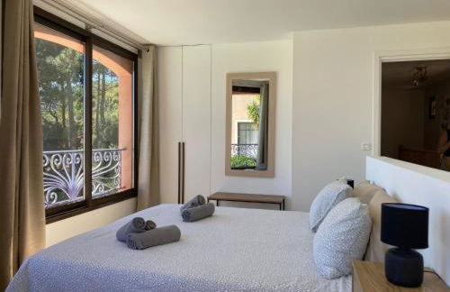 Maison vue mer avec piscine sur la Côte d'Azur - Photo 12