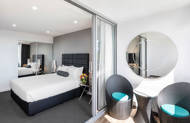Meriton Suites Bondi Junction - Photo 5