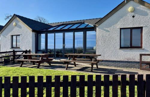 The Calf Suite - Photo 31