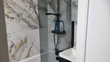 Stylish London Apartment & Free Parking - Foto 5