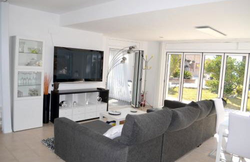 Spacious Apartment in Tarragona + Pool - Foto 35