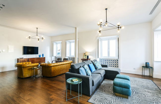 Chalet Estoril Luxury Apartments - Photo 35