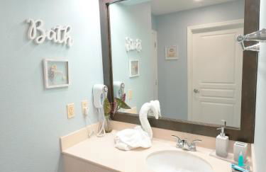 Comfy Condo near Disney-Free Shuttle to Parks - Foto 58