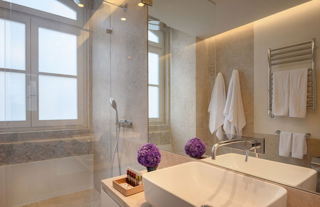 Residentas Aurea - Photo 77