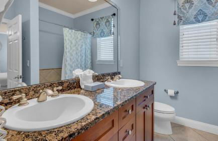 The Bluefin - Luxury Beach Home! - Photo 19