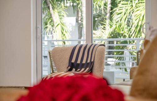 Lux Designer Apt 2BR and 2BA in Heart of Miami Beach - Foto 12