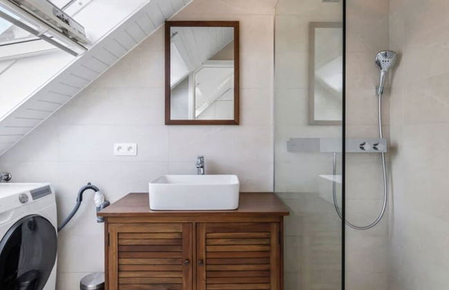 Spacious Duplex Apartment in the Center of Knokke - Photo 25