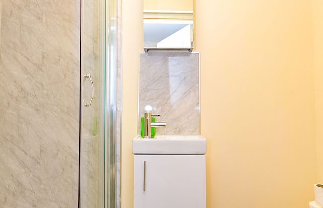 The Elm Wood Apartments - Photo 54