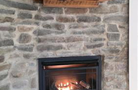 Pocono Farmhouse - Fully Renovated 1881 Home - Foto 34