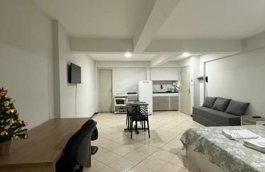 Studio amplo e aconchegante no bairro aterrado - Foto 7