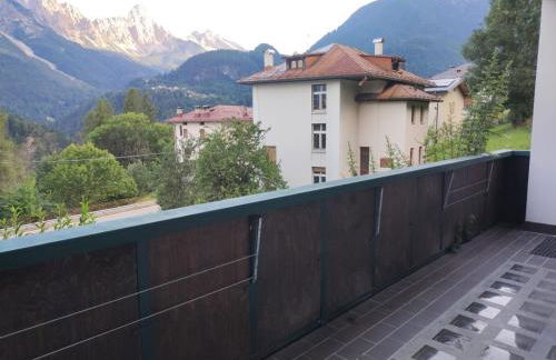 Dolomiti Mountain View - Olympics & Holidays apartment Cadore Cortina - Foto 12