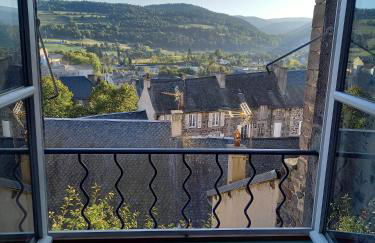 Belle maison ancienne bien équipée avec vue - Photo 2