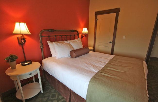 VI at Homestead - Photo 3