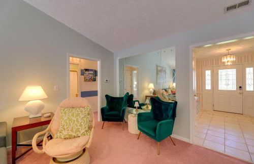 Pine Knoll Shores Getaway - Walk to Beach! - Foto 6