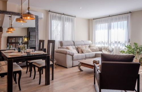 Espectacular Casa de lujo con Piscina, barbacoa, jacuzzi y vistas panorámicas a toda Granada - Foto 3