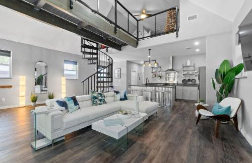 Secret Pool Cabana- Mins to Downtown and Beach - Foto 3