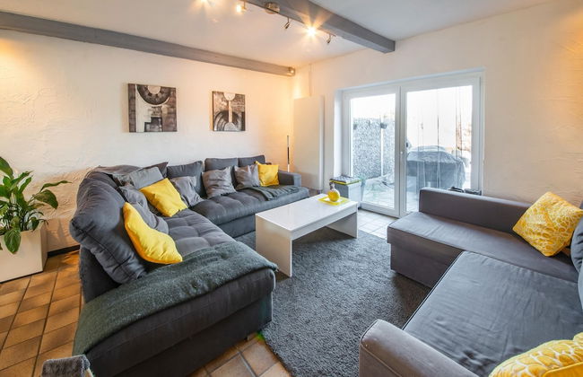 Cozy Holiday Home in La Reid With a Whirlpool - Foto 1