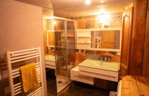 Charmante maison en pierre du Queyras - espace et luminosité - Foto 27